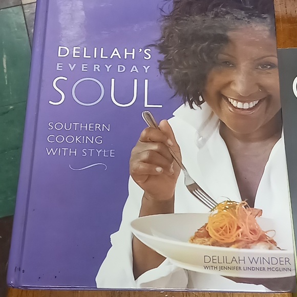 Cookbooks - Picture 2 of 5